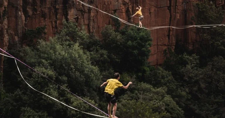 Swart and Laurence Higlining